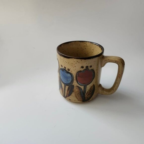 Hand-Painted Ceramic Mugs Set Of 2 With Floral Design Speckled Beige - Picture 8 of 9